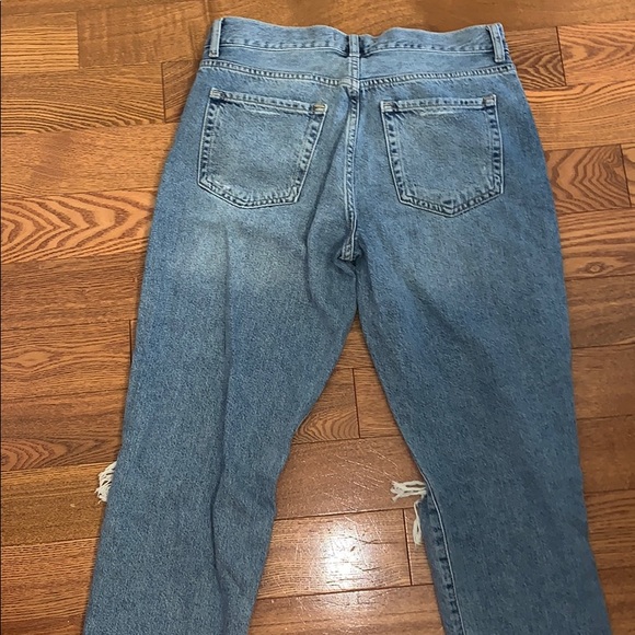Forever 21 - Ripped Knee High rise mom jeans - Picture 4 of 4